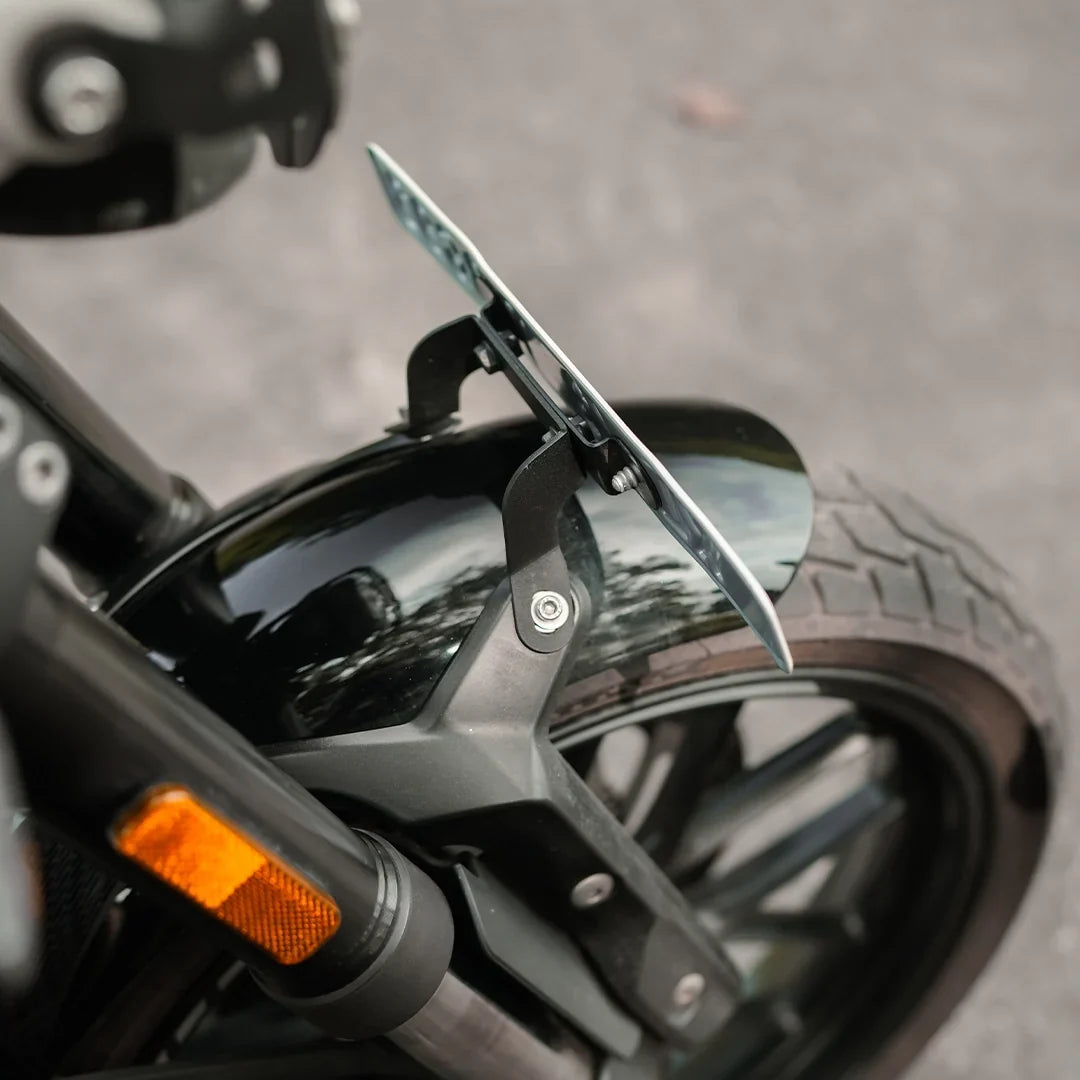 LEGUNDARY TRIUMPH TRACKER 400 COSMIC HEADLIGHT GRILL BLACK & SLIVER,