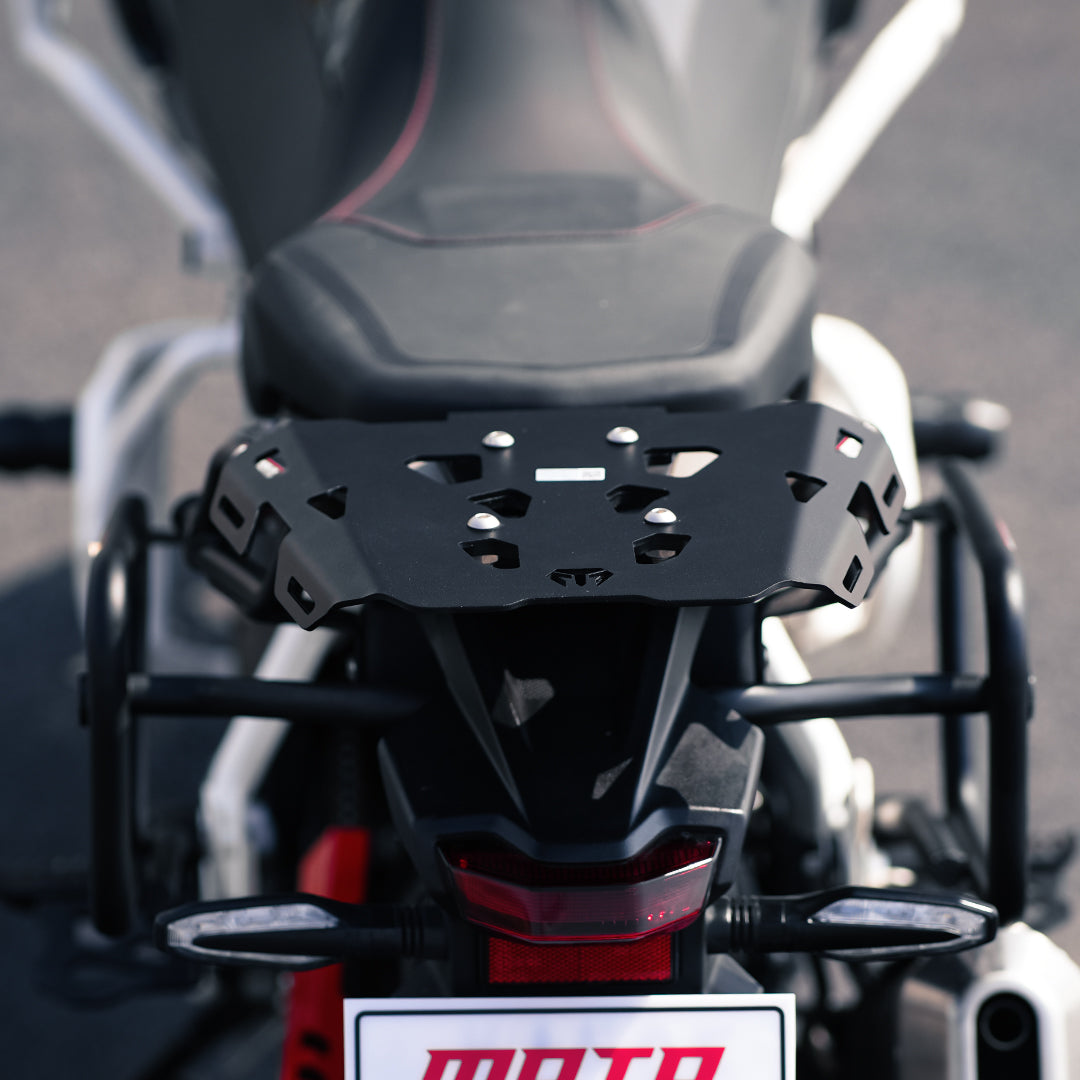 MTQ TVS Apache RTX 300 Back Carrier Black