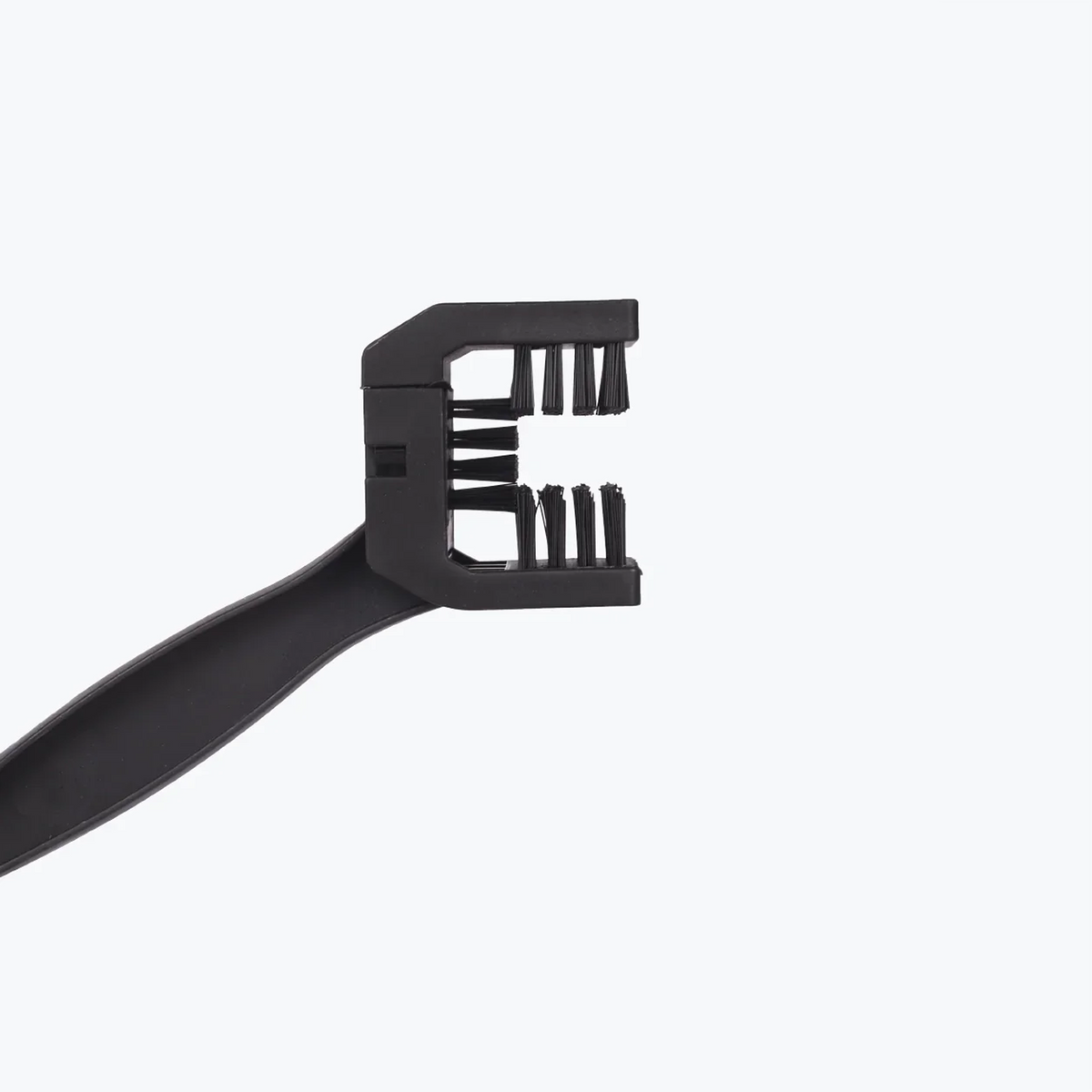Chain cleaner brush