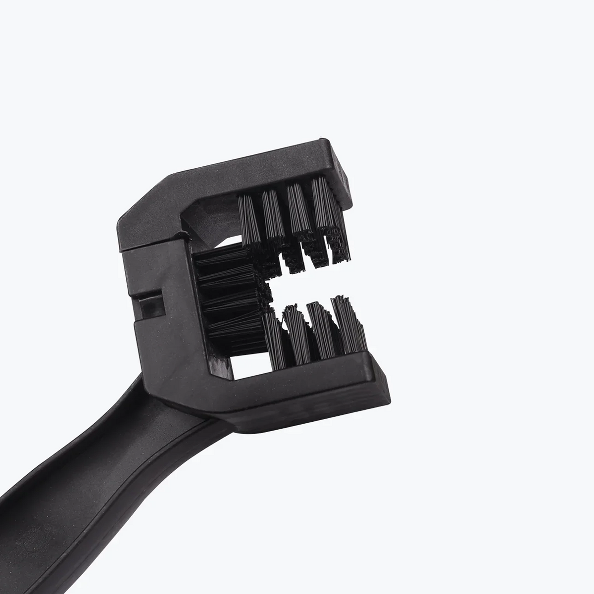Chain cleaner brush