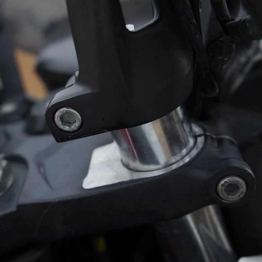 MTQ Handle Riser for TVS Apache RTR 200 4V – Silver