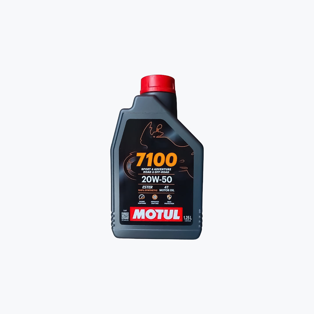 Motul 7100 4T 20W50 Motorcycle Engine Oil 1.25L