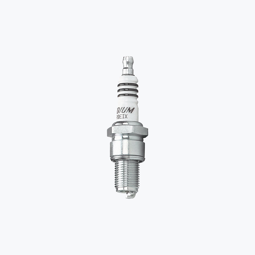 NGK CR6HIX Iridium Spark Plug
