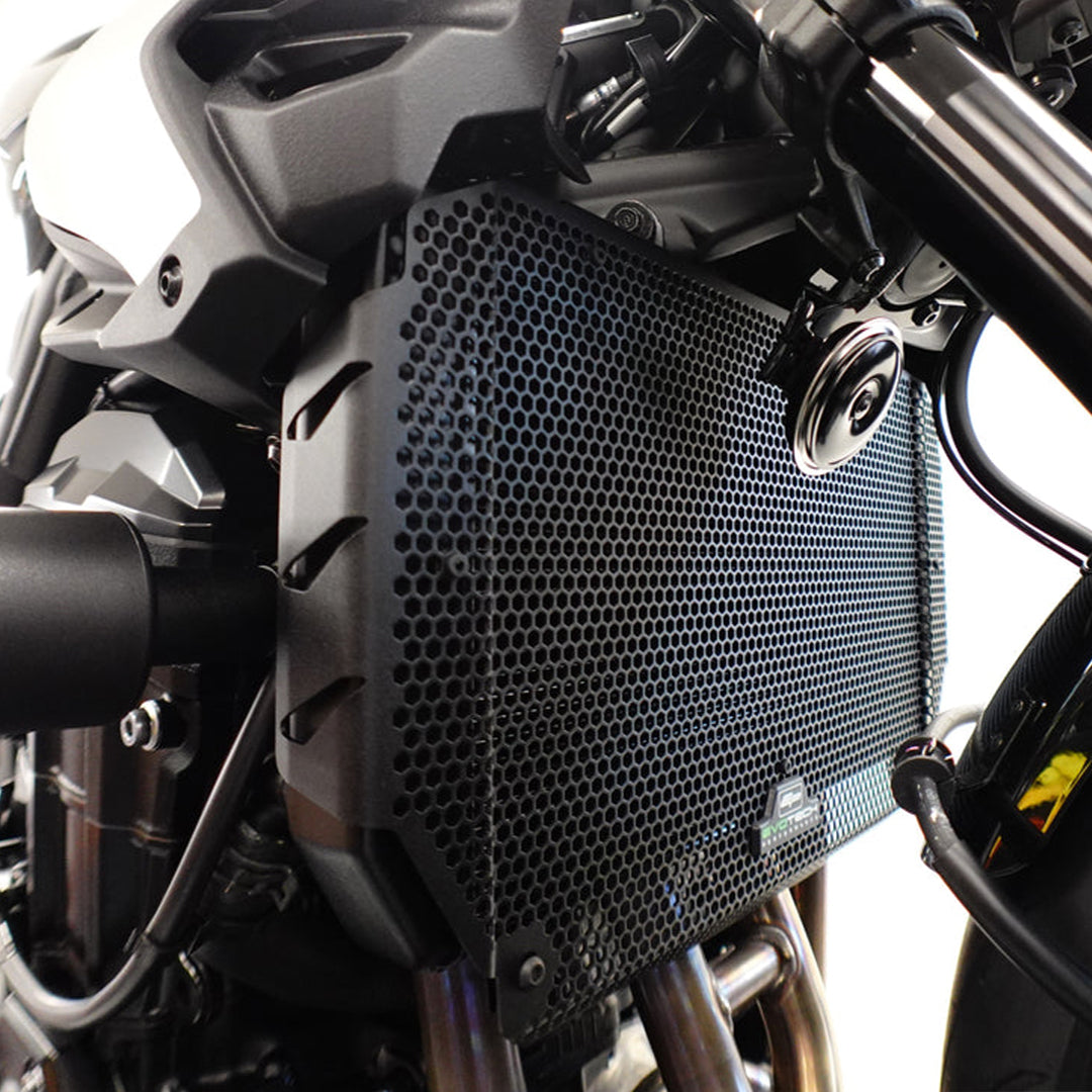 Evotech Kawasaki Z900 2025 Radiator Guard