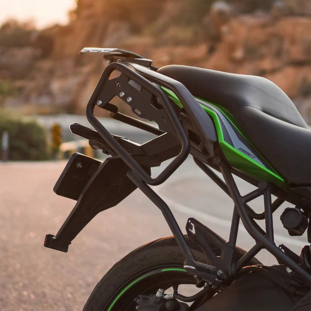 Legundary Kawasaki Versys 650 Casus Saddle Stay