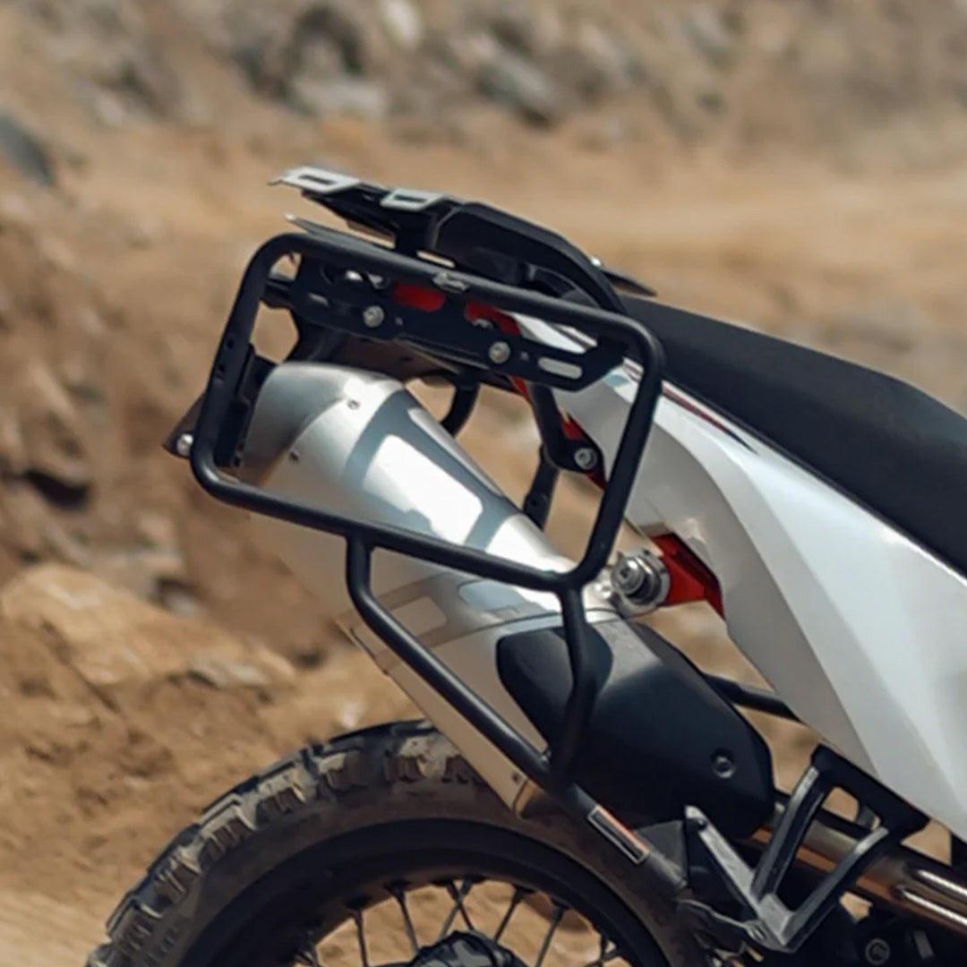 LEGUNDARY KTM Adventure 890 Fort Knox Saddlestay