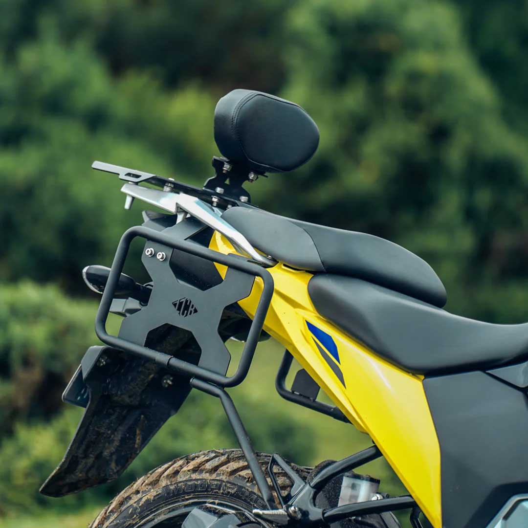 LEGUNDARY V-Strom Rage Saddlestay