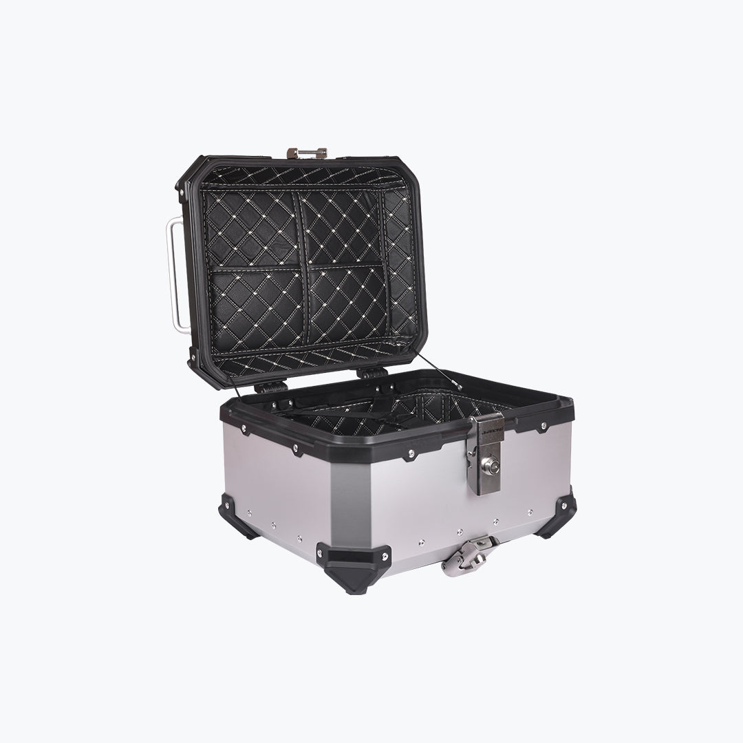 JB Racing TC 35L Premium Silver With Back Rest Pad